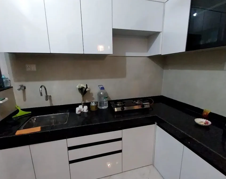 2BHK Service Apartments for Expats in Viman Nagar Pune