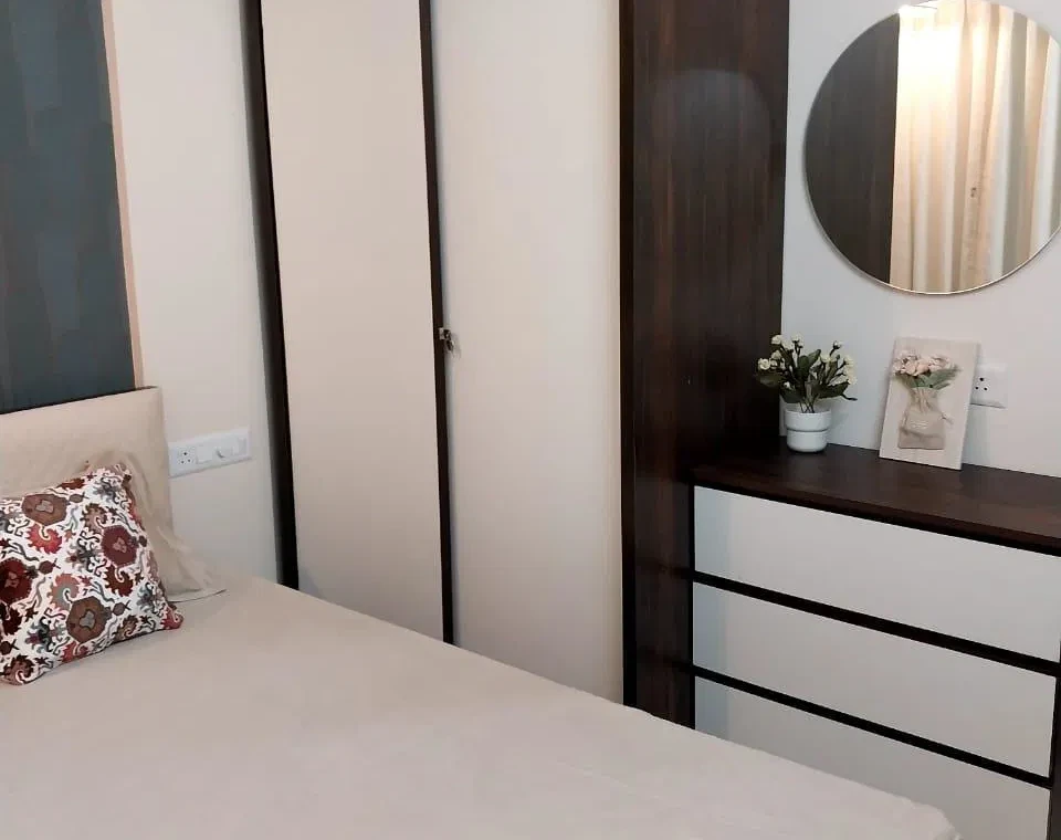 2BHK Service Apartments for Expats in Viman Nagar Pune