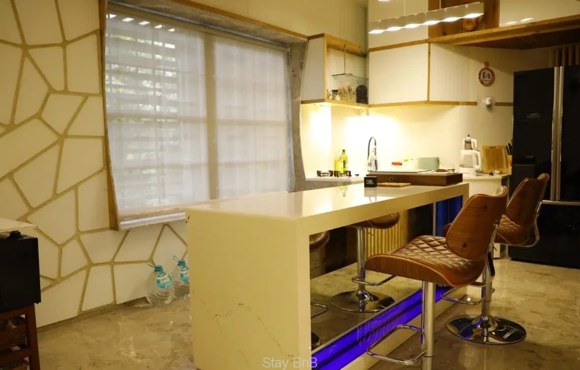 5Star 3BHK Service Apartments for Expats in Baner