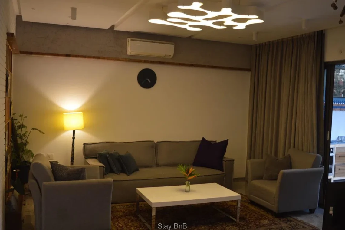 5Star 3BHK Service Apartments for Expats in Baner