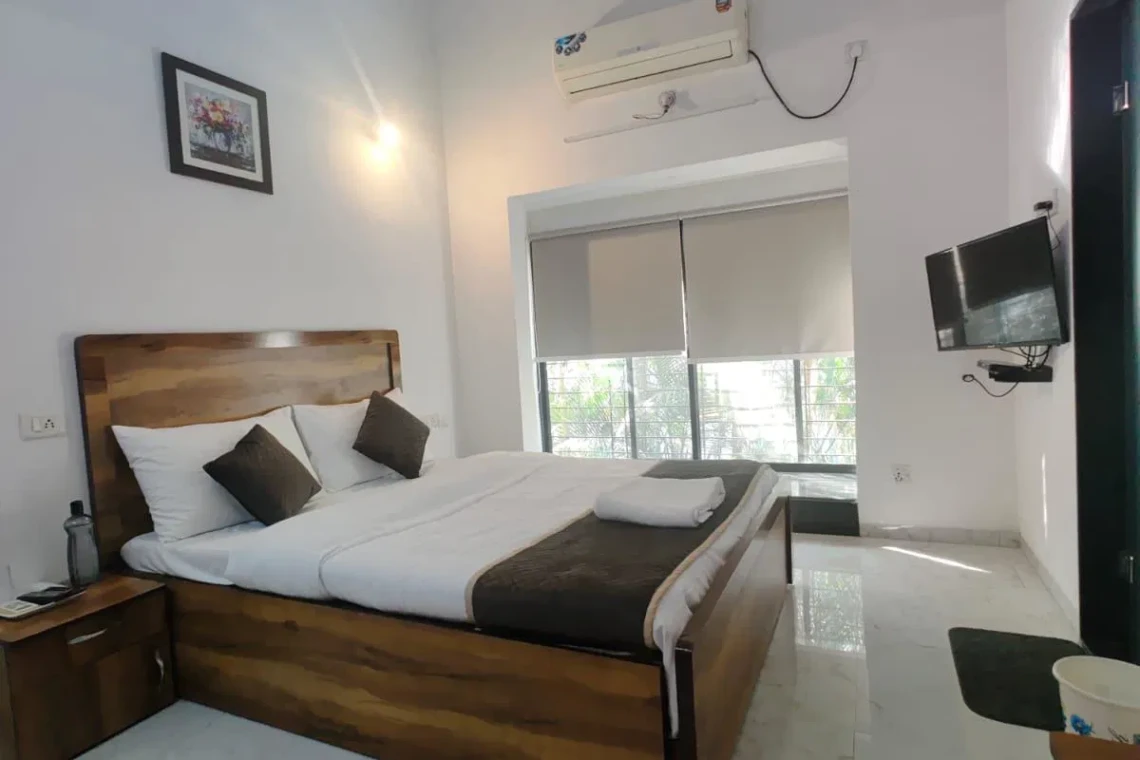 Exclusive 3BHK Villa Service Apartments for Expats in Kalyani Nagar