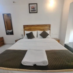 Exclusive 3BHK Villa Service Apartments for Expats in Kalyani Nagar