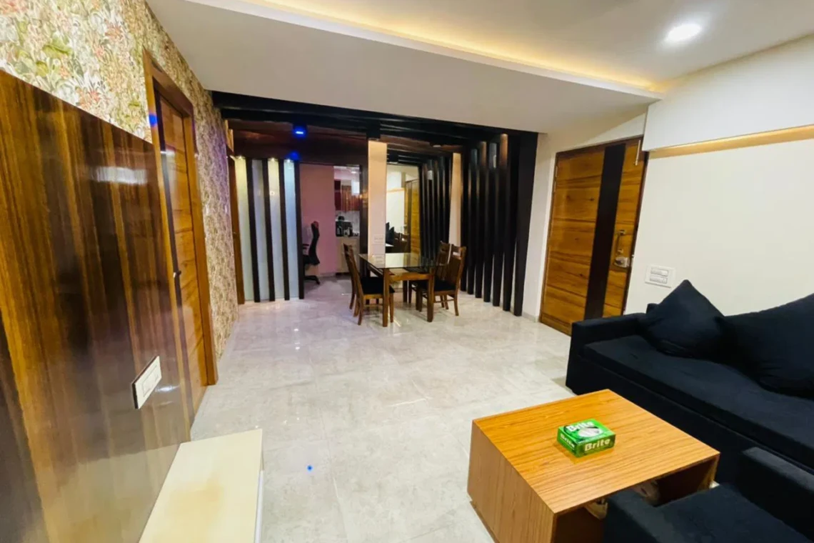 Premium 3BHK Service Apartments for Expats in Amnora Society, Hadapsar