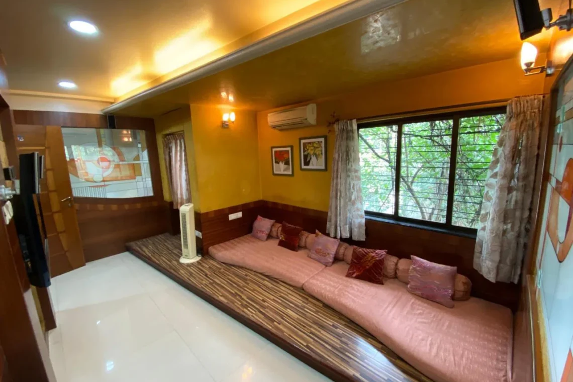 Premium 5BHK Villa Service Apartments for Expats in Baner