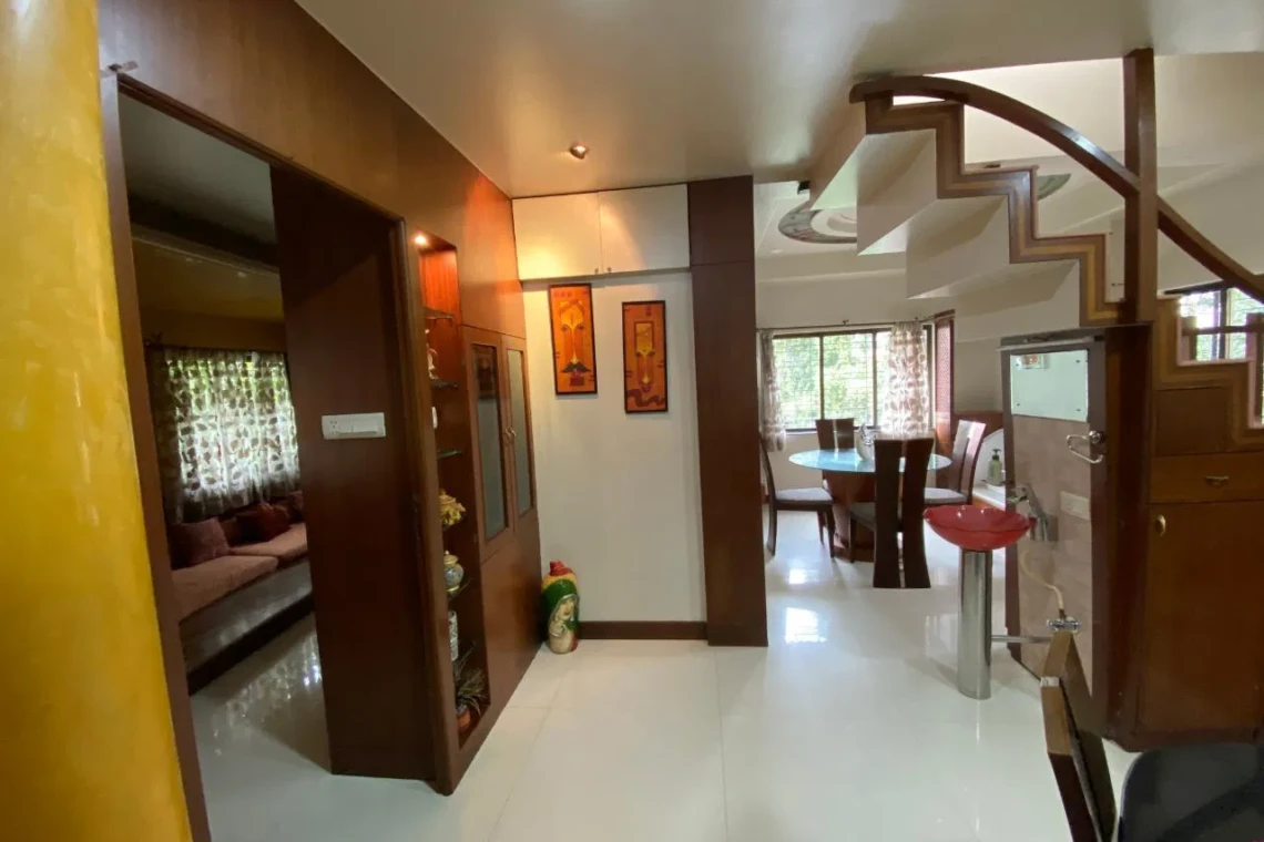 Premium 5BHK Villa Service Apartments for Expats in Baner