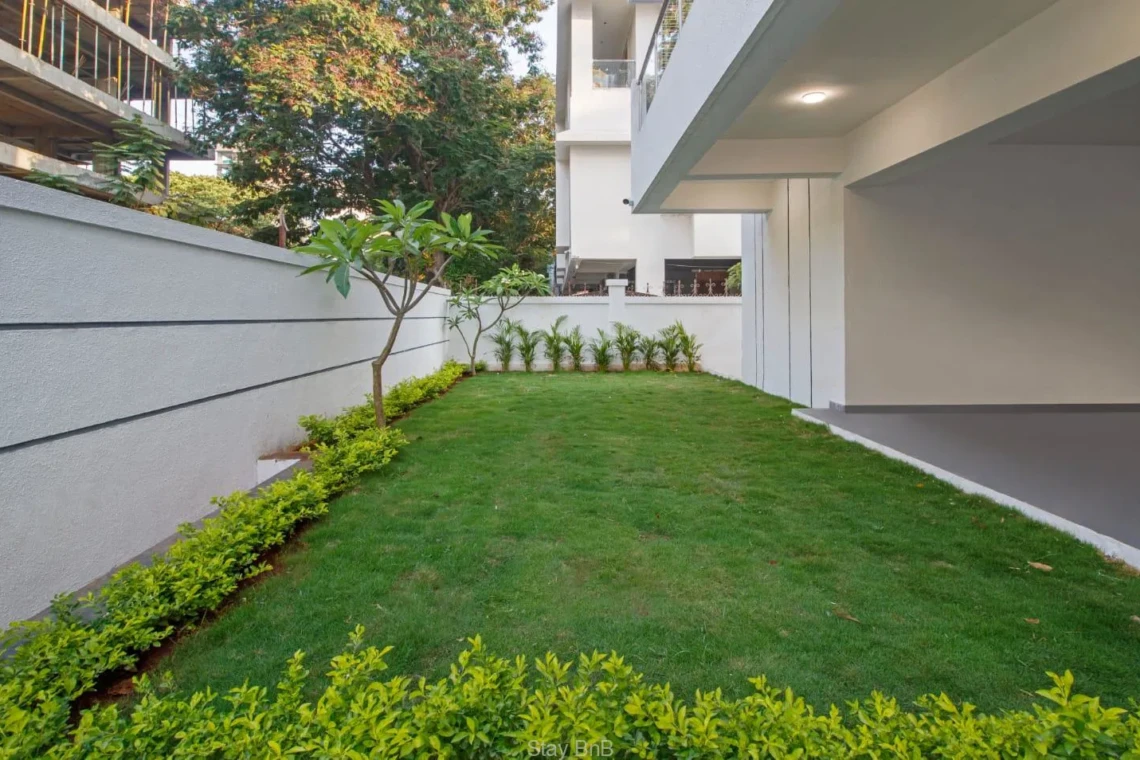 Premium 9BHK Villa Service Apartments for Expats in Baner
