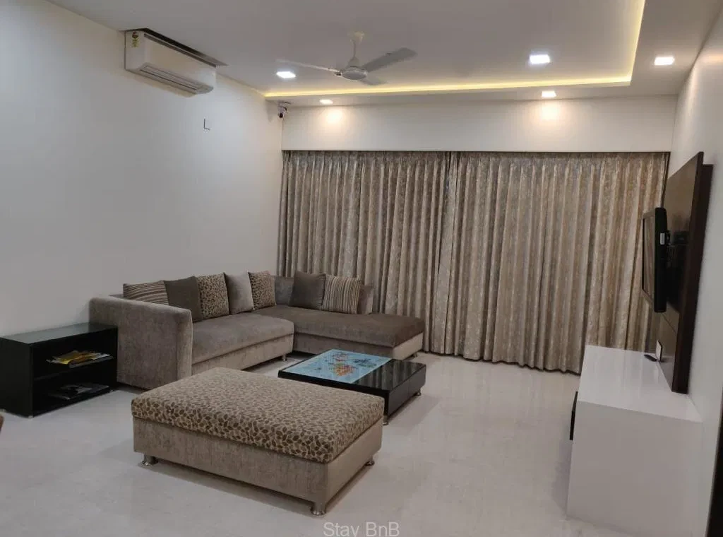 Spacious 4BHK Service Apartments for Expats in Kalyani Nagar