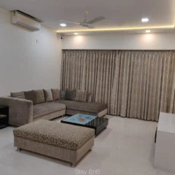 Spacious 4BHK Service Apartments for Expats in Kalyani Nagar