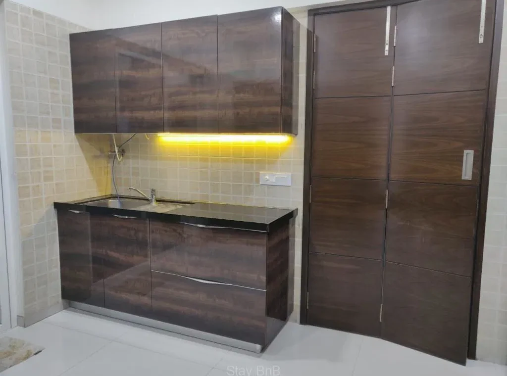 Spacious 4BHK Service Apartments for Expats in Kalyani Nagar