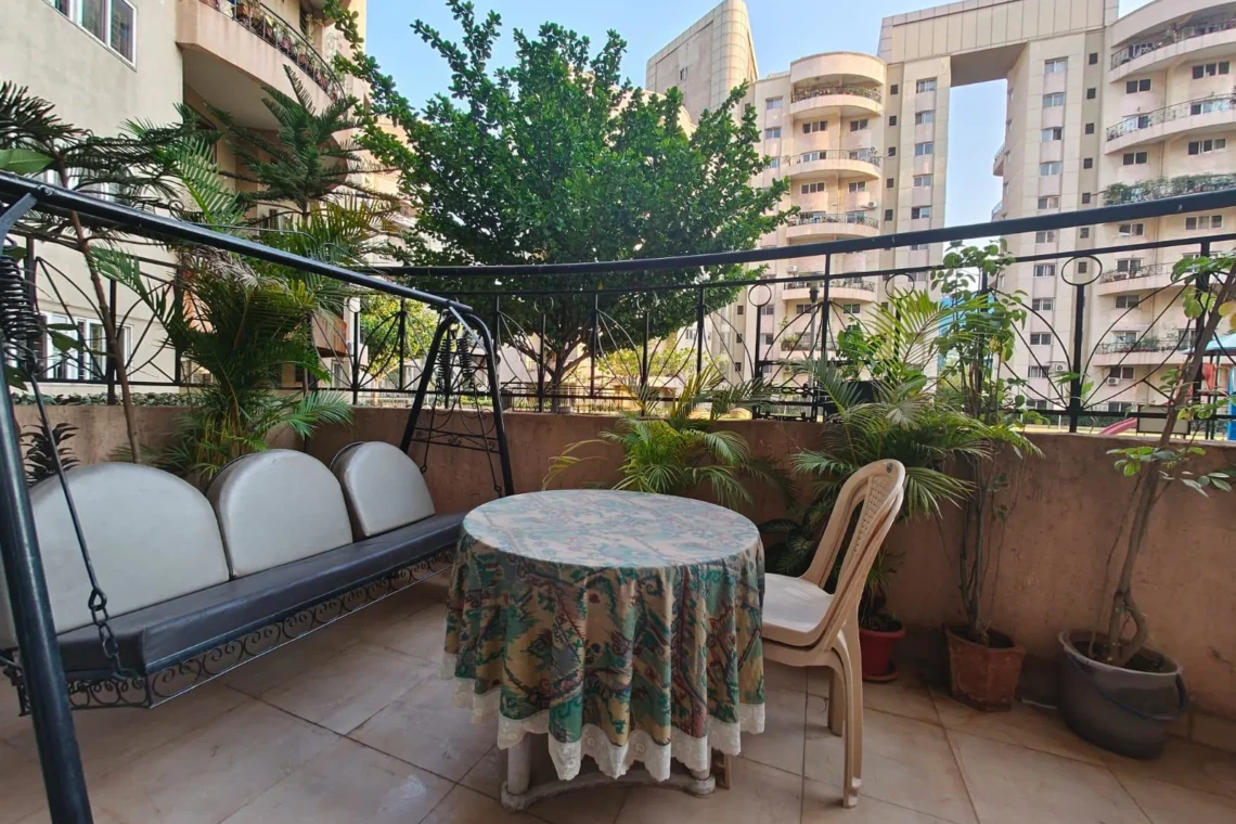 Spacious 4BHK Service Apartments for Expats in Magarpatta City Pune