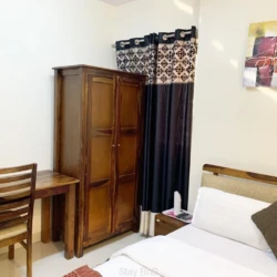 Standard 2BHK Service Apartments for Expats in koregaon Park