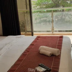 Standard 2BHK Service Apartments for Expats in koregaon Park