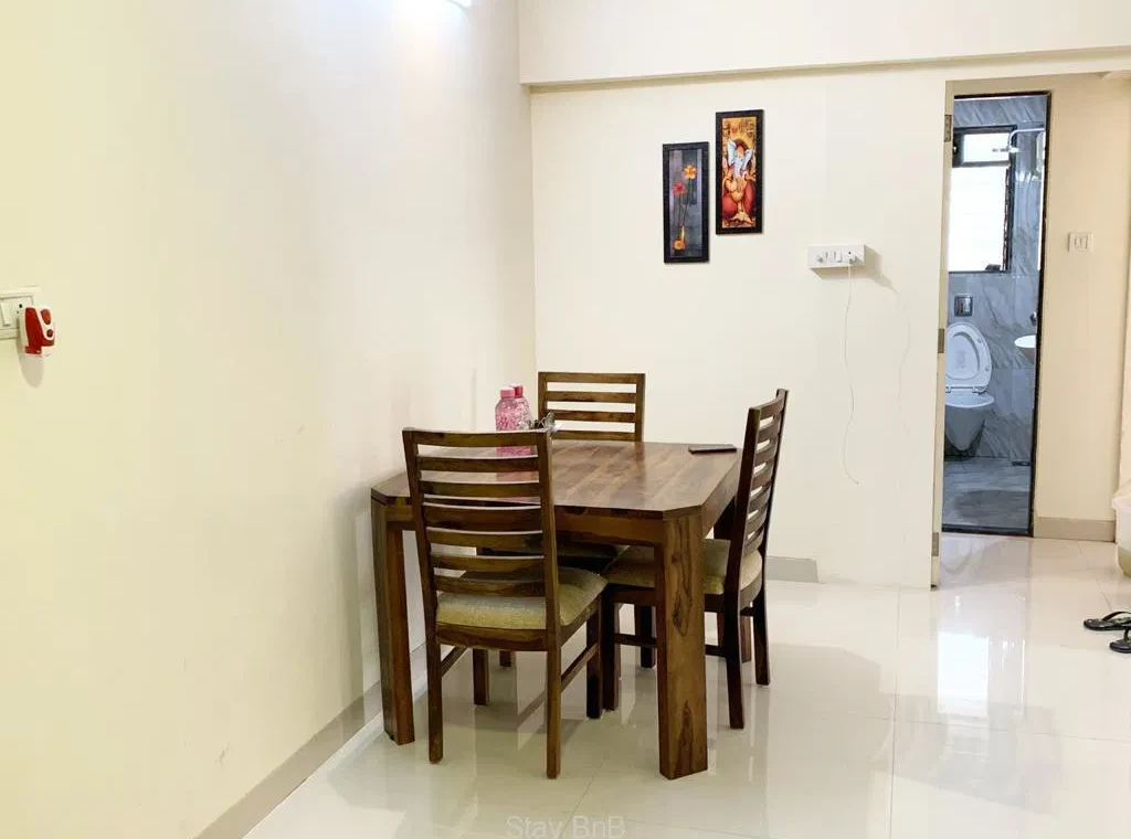 Standard 2BHK Service Apartments for Expats in koregaon Park