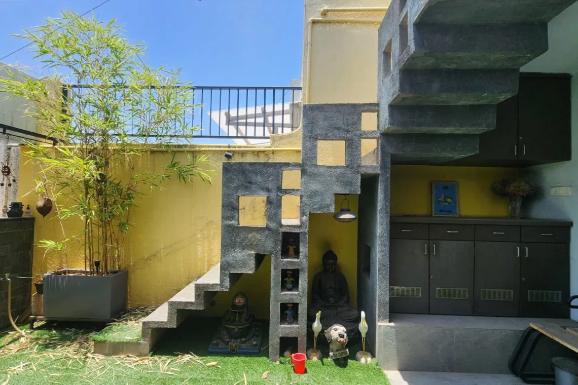 Stylish 3BHK Service Apartments for Expats in Kharadi Pune