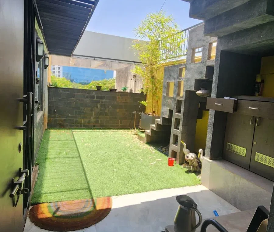 Stylish 3BHK Service Apartments for Expats in Kharadi Pune