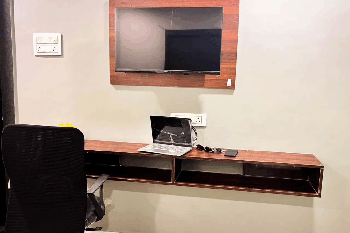 1BHK Service Apartments for Expats in Kharadi Pune