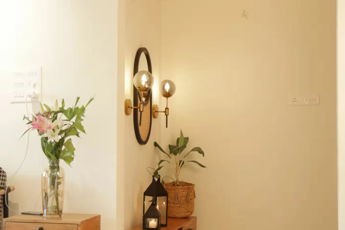 2BHK Service Apartments for Expats in Viman Nagar Pune