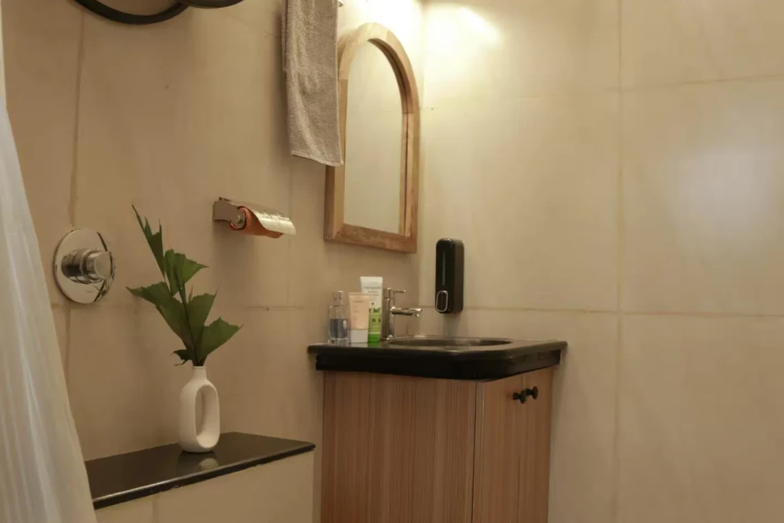 2BHK Service Apartments for Expats in Viman Nagar Pune