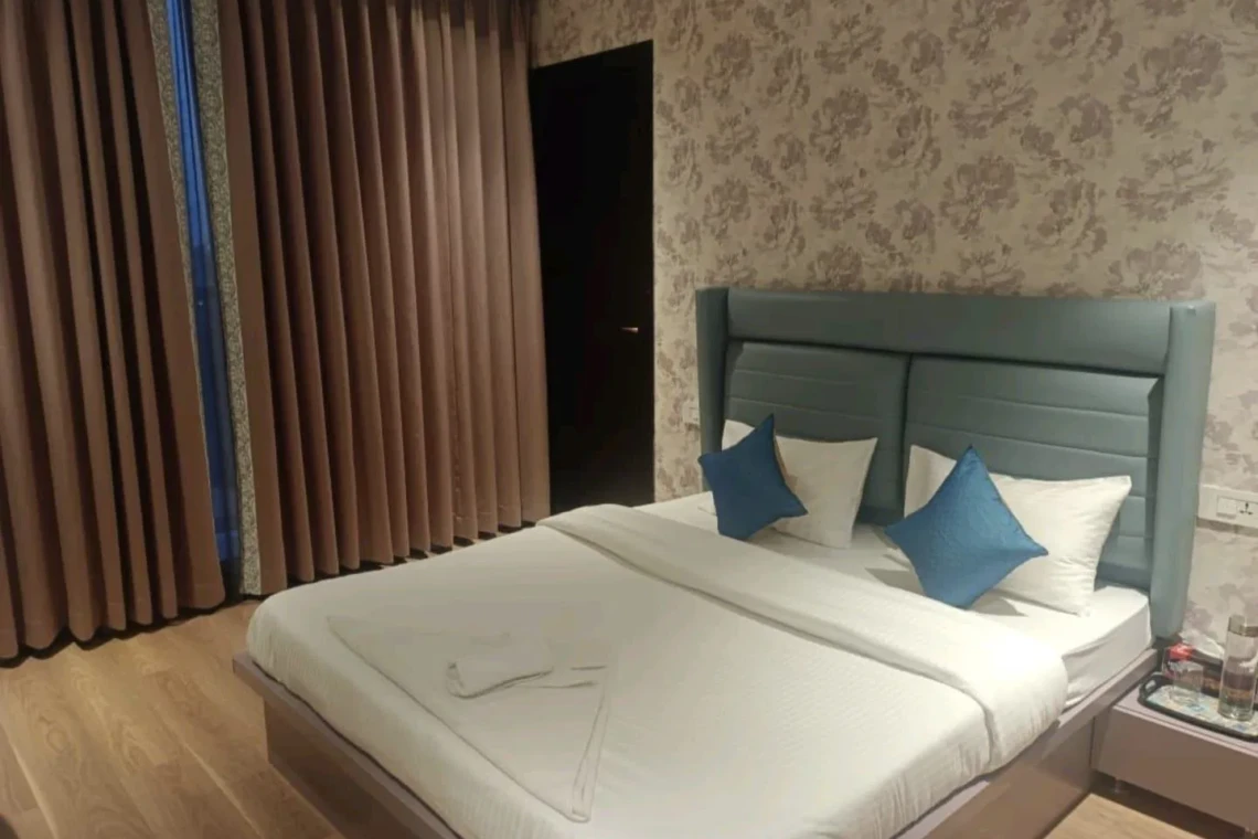 4BHK Premium Service Apartments for Expats in Kharadi