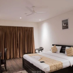 4BHK Spacious Service Apartments for Expats in Kharadi