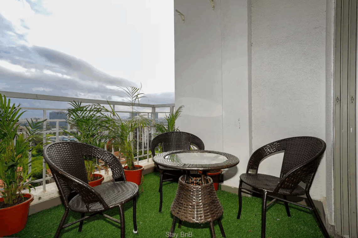 Exclusive 2BHK Service Apartments for Expats in Koregaon Park, Pune