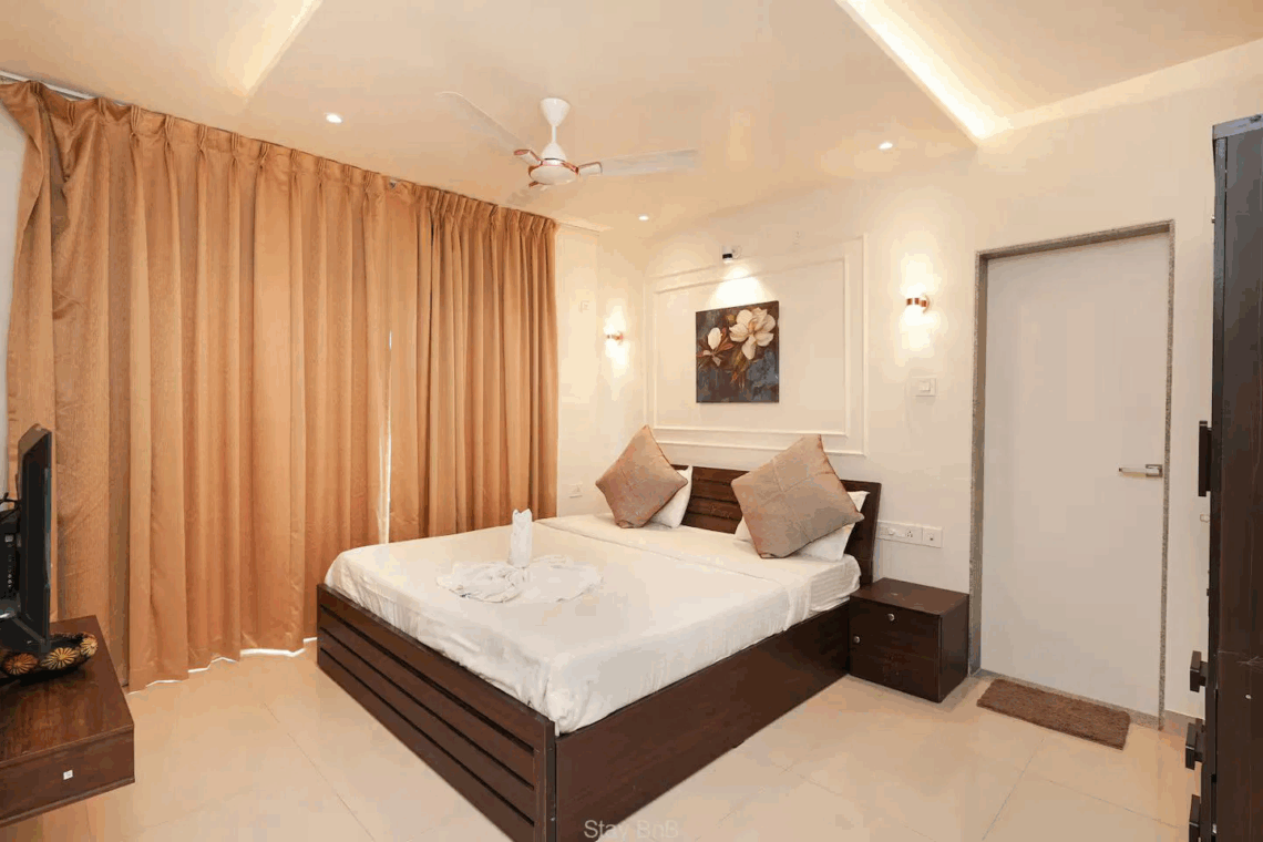 Exclusive 2BHK Service Apartments for Expats in Koregaon Park, Pune