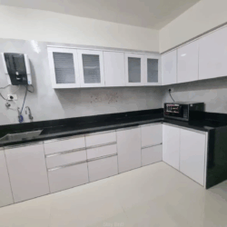 Spacious 2BHK Service Apartments for Expats in Viman Nagar, Pune