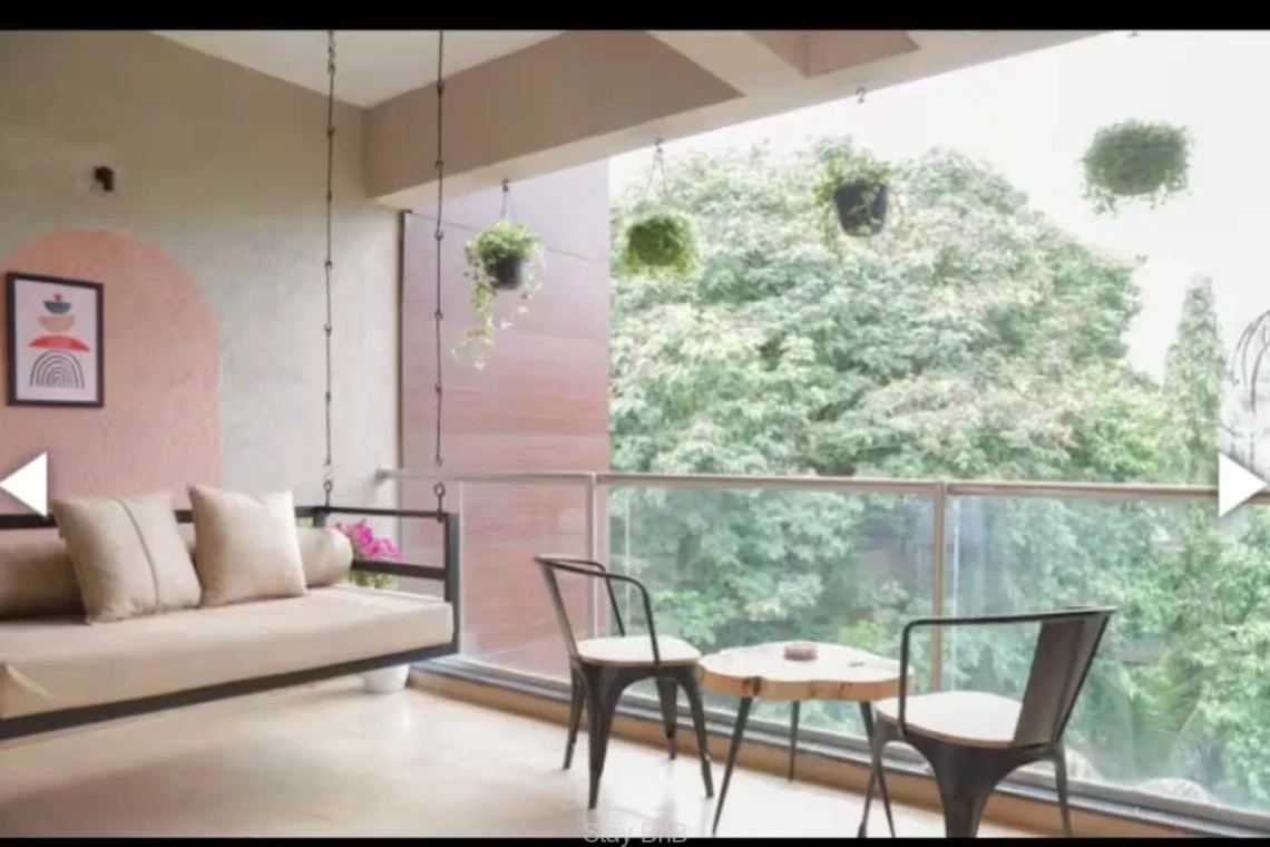 Spacious 3BHK Service Apartments for Expats in Viman Nagar, Pune