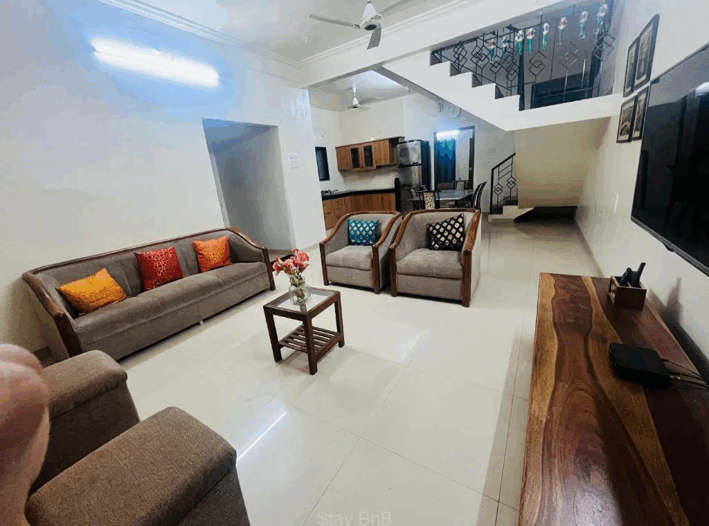 Spacious 3BHK Villa Service Apartments for Expats in Baner