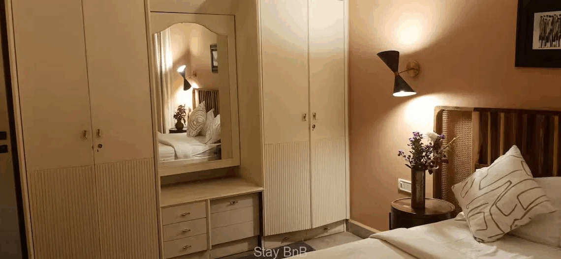 Standard 2BHK Service Apartments for Expats in Koregaon Park, Pune