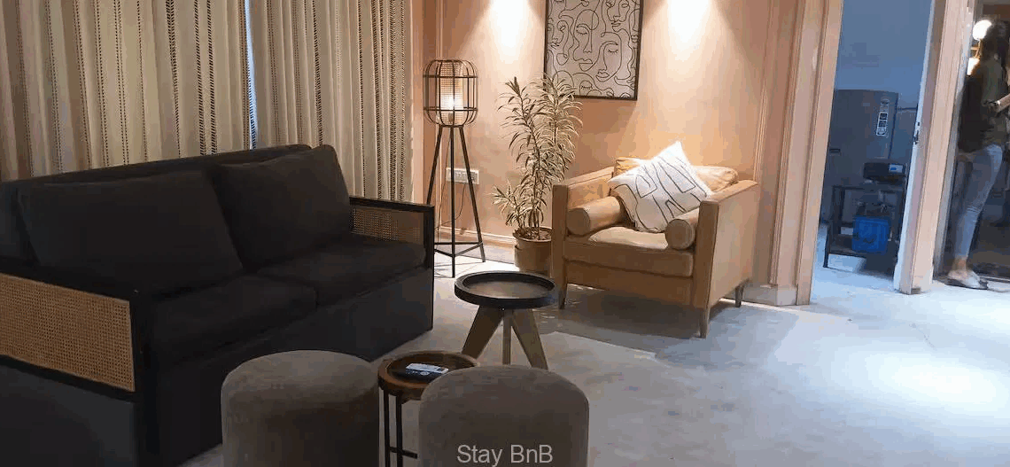 Standard 2BHK Service Apartments for Expats in Koregaon Park, Pune