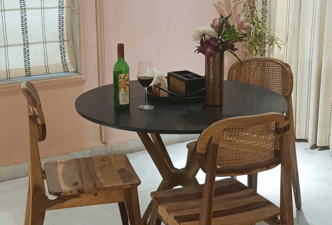 Standard 2BHK Service Apartments for Expats in Koregaon Park, Pune