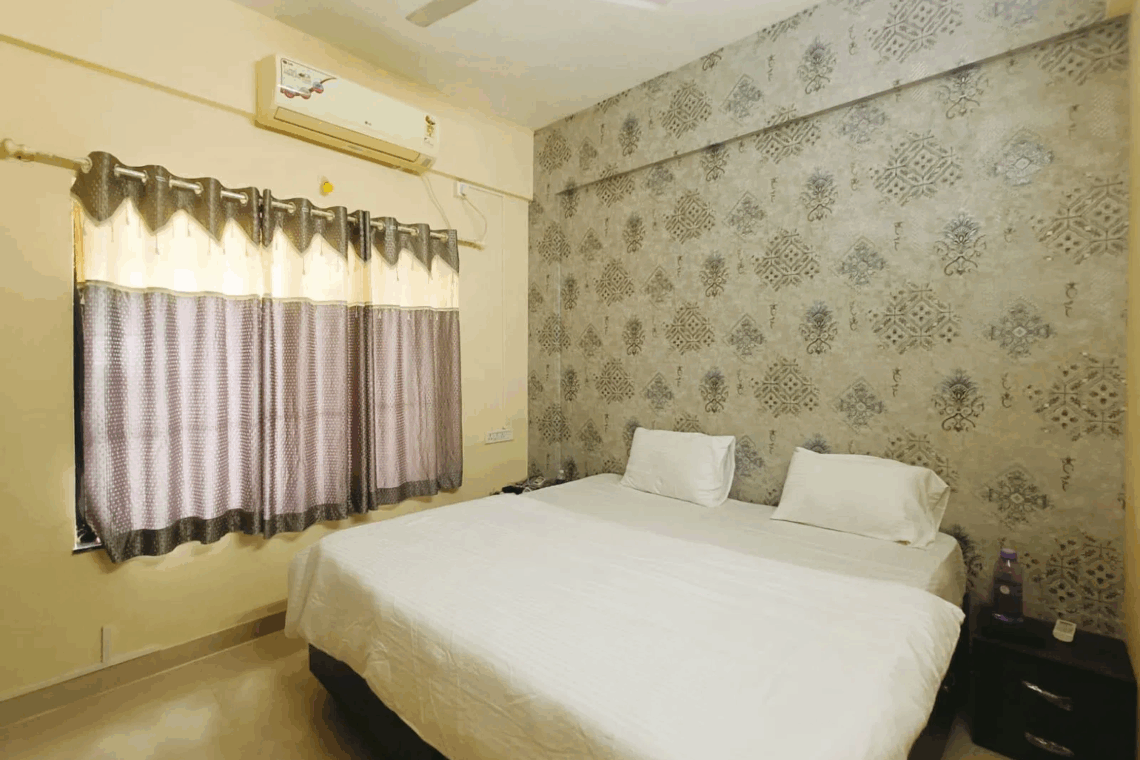 Standard 3BHK Villa Service Apartments for Expats in Baner Pune