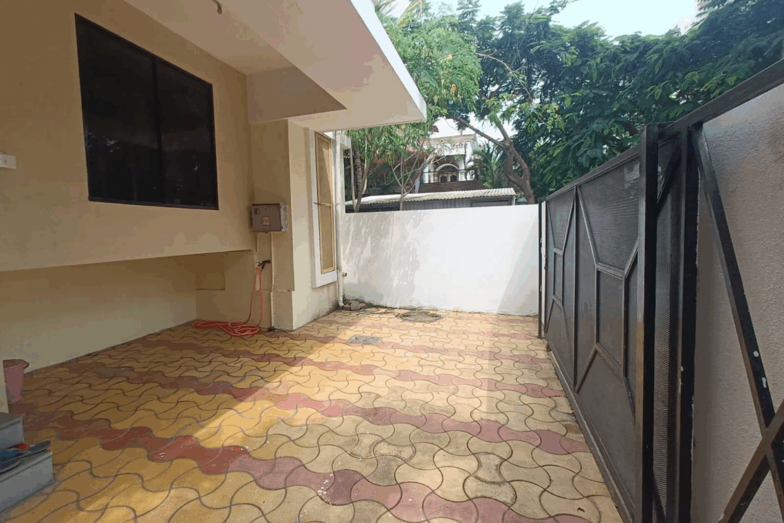 Standard 3BHK Villa Service Apartments for Expats in Baner Pune