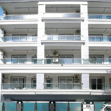 Stand Alone serviced apartment